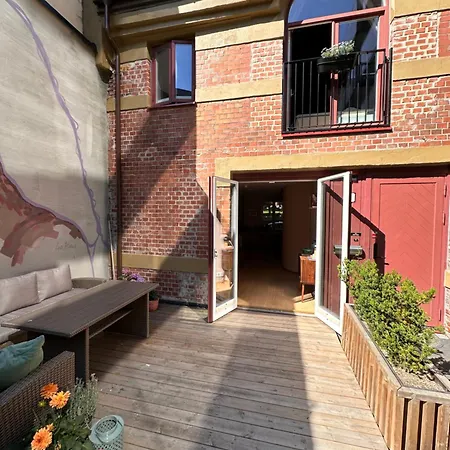 アパート Groups & Families, Free Parking, Three Bedrooms, Two Baths *