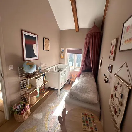 דירה Groups & Families, Free Parking, Three Bedrooms, Two Baths *