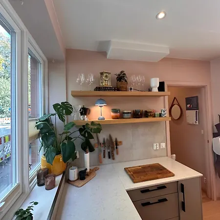 Groups & Families, Free Parking, Three Bedrooms, Two Baths オスロ